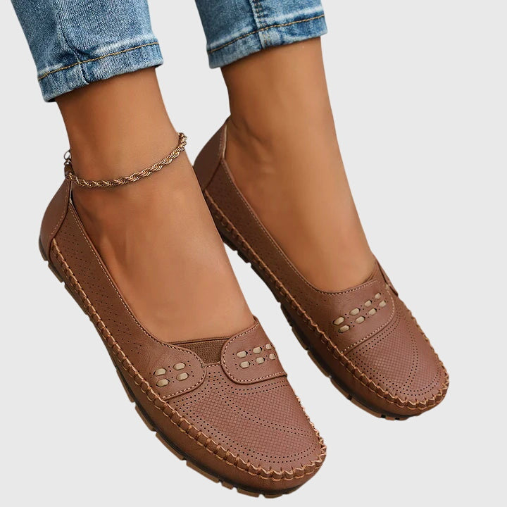 Women's Orthopedic Shoes in Beige