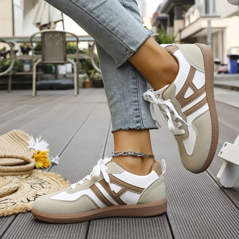 Women's Roomy Wide Toe Box Everyday Comfort Trainers