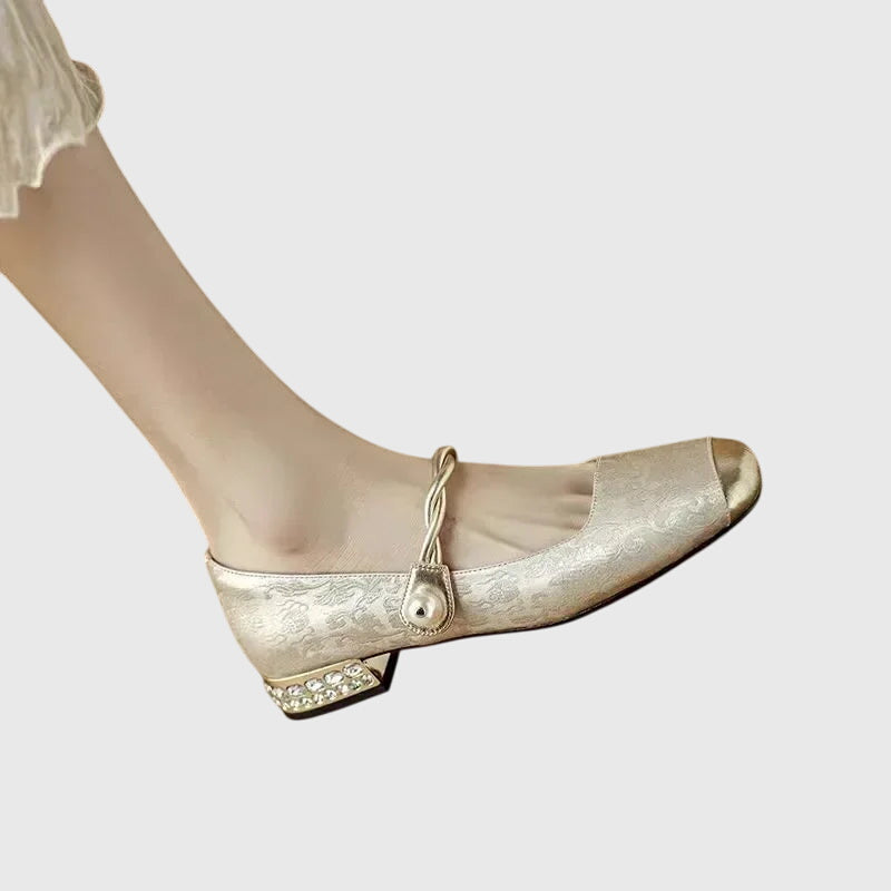 Women's Orthopedic Sandals in Beige