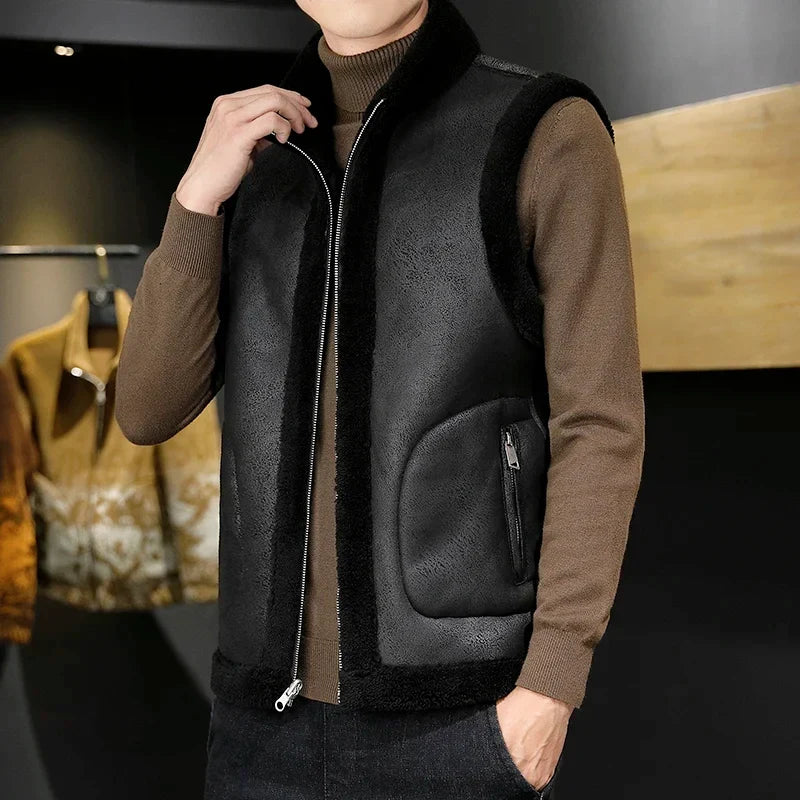 Men's Double-Sided Sherpa Zip Gilet - Black