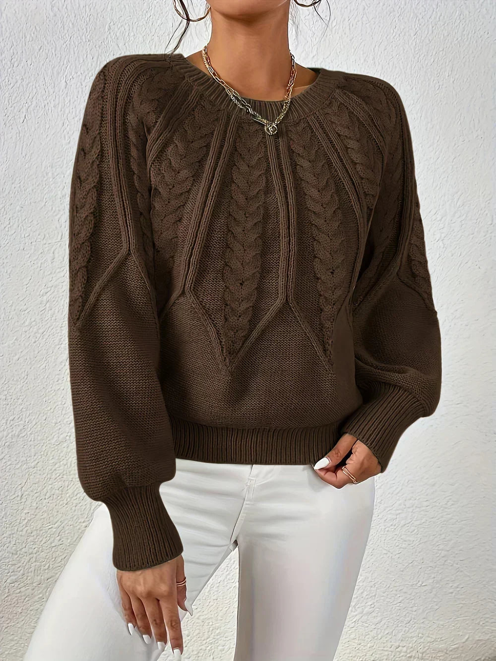 Women's Cable Knit Crew Neck Sweater in Beige