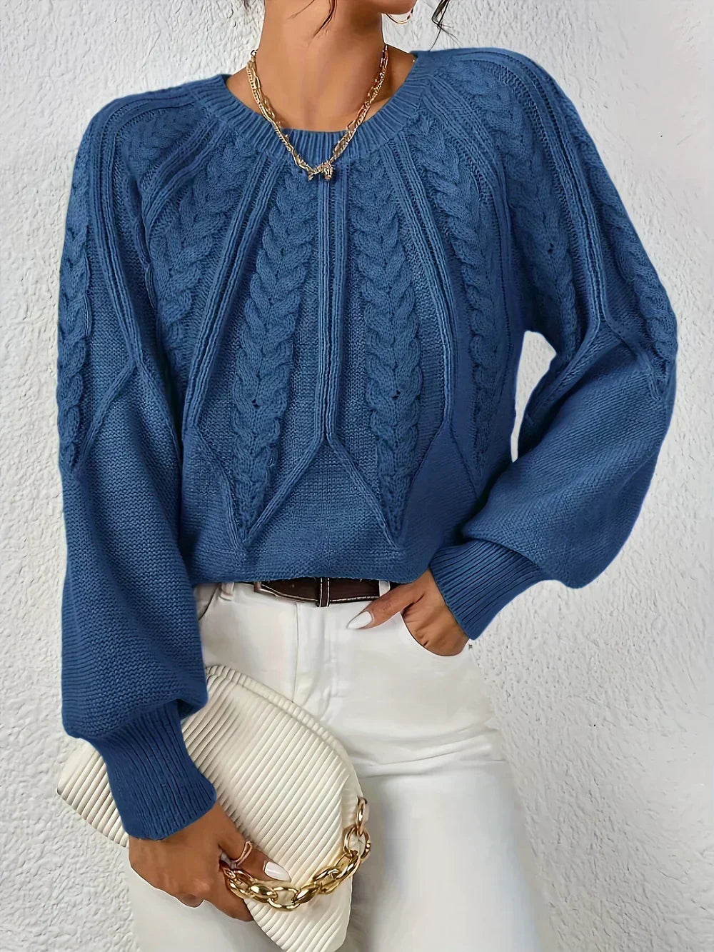 Women's Cable Knit Crew Neck Sweater in Beige