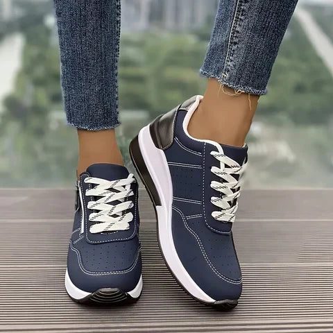 Women's Sporty Rounded-Toe Platform Trainers