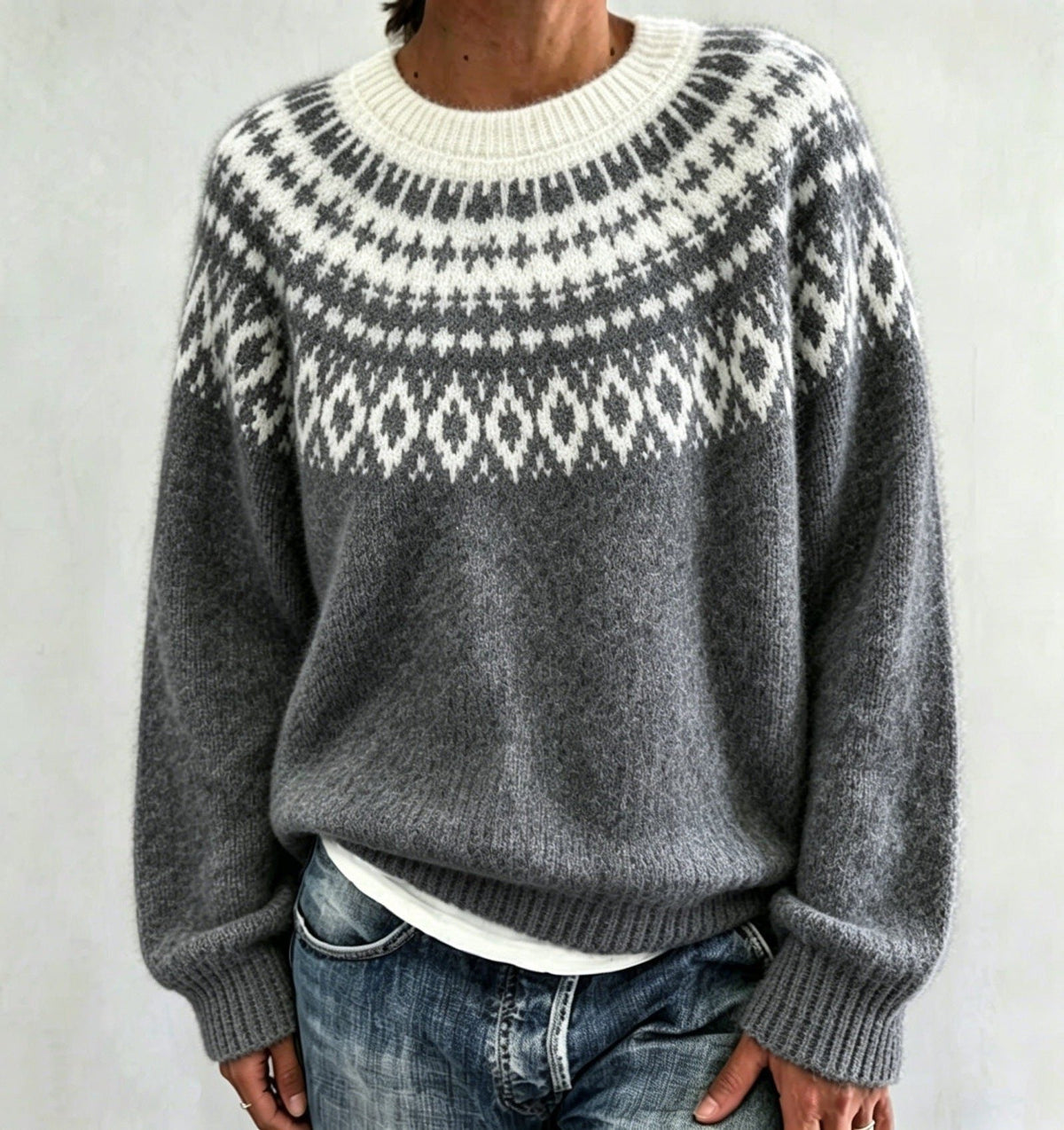 Women's Patterned Yoke Crew Neck Pullover in Extended Sizes - Dark Grey
