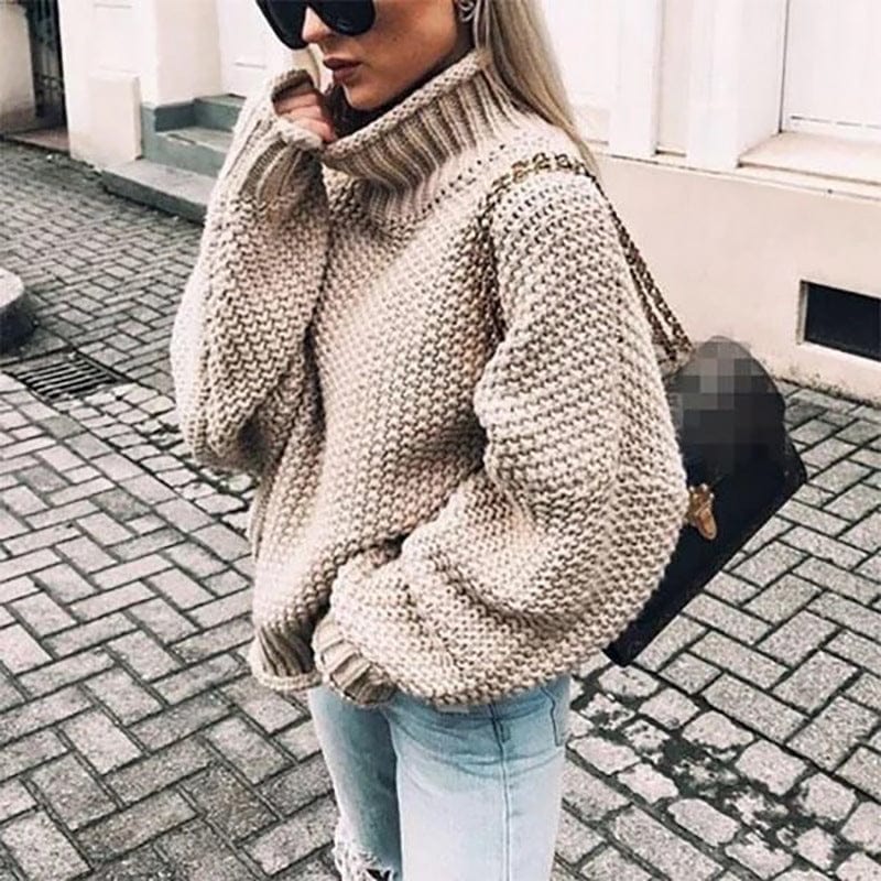 Women's Oversized Chunky Knit Turtleneck Sweater in Light Pink