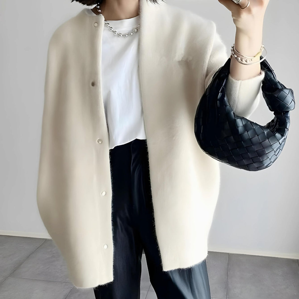 Women's Hip-Length Relaxed Crew Neck Snap Cardigan - White