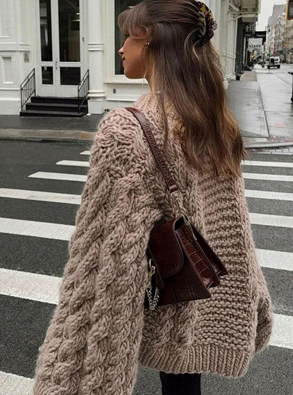 Women's Dropped Shoulder Oversized Cable-Knit Jumper