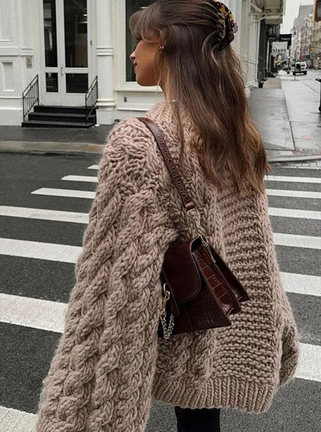 Women's Dropped Shoulder Oversized Cable-Knit Jumper