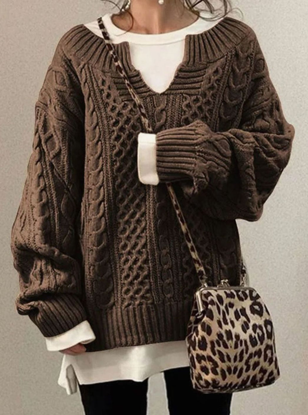 Women's Oversized Cable Knit Sweater V-Neck Pullover