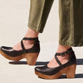 Women's Retro Rounded-Toe Mary Janes with Buckle Straps - Black