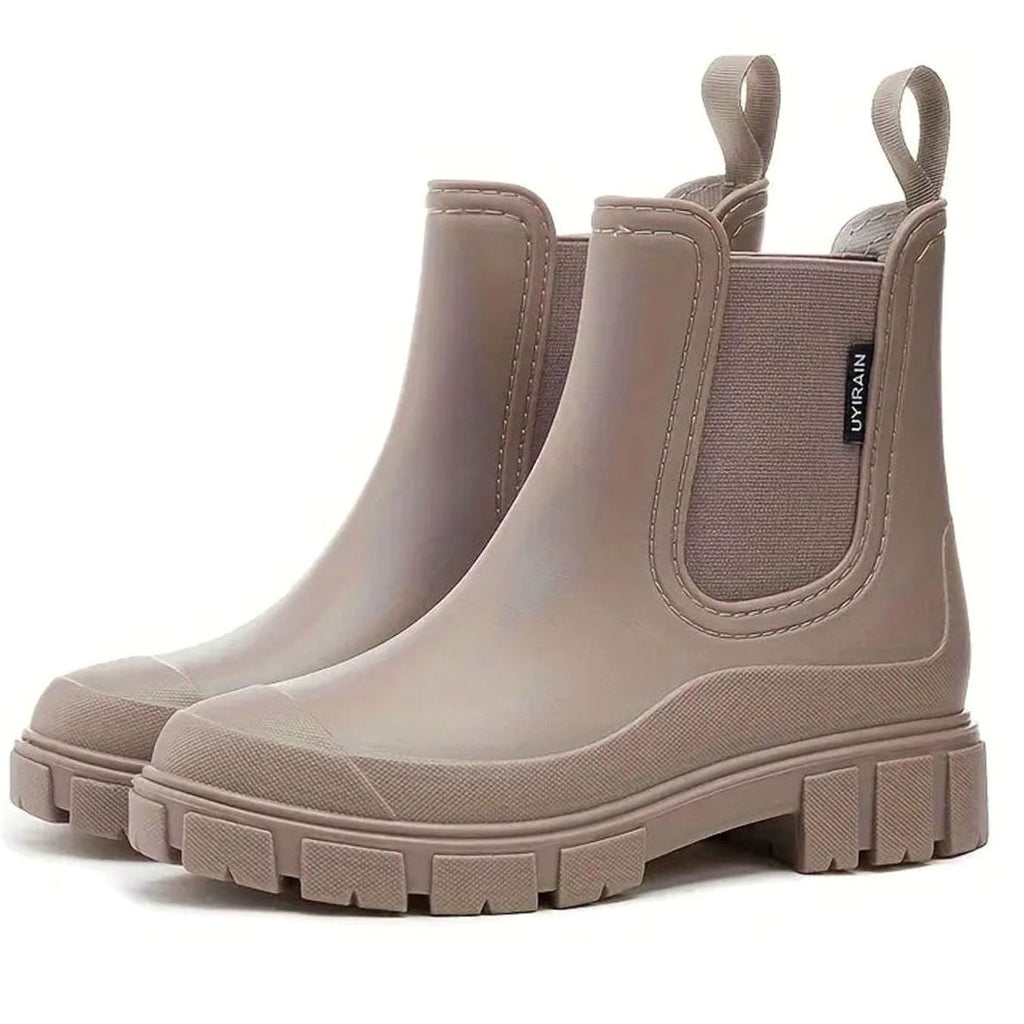 Women's Treaded Waterproof Chelsea Wellies